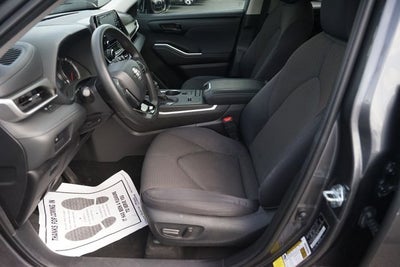 2021 Toyota Highlander L