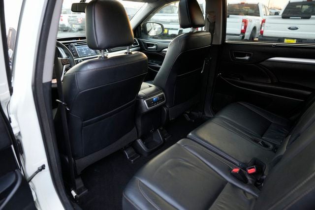 2016 Toyota Highlander XLE V6