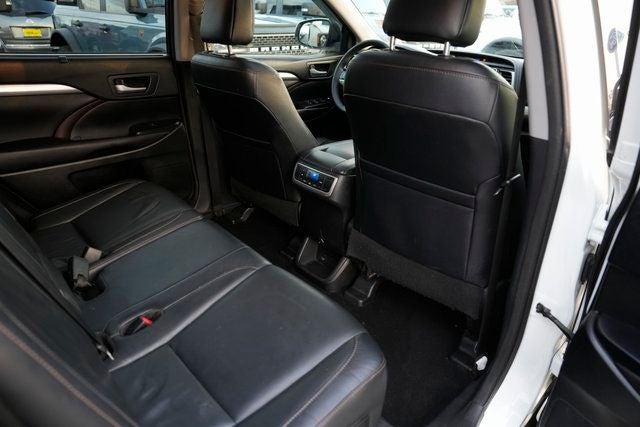 2016 Toyota Highlander XLE V6