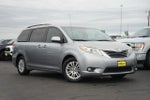 2013 Toyota Sienna XLE 8 Passenger