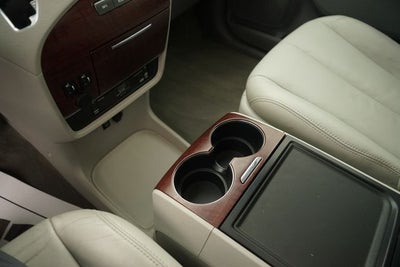 2013 Toyota Sienna XLE 8 Passenger