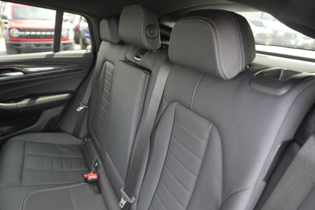 2022 BMW X4 M40i