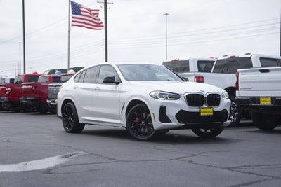 2022 BMW X4 M40i