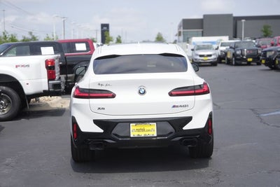 2022 BMW X4 M40i
