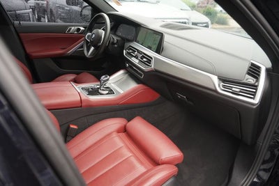 2021 BMW X6 M50i