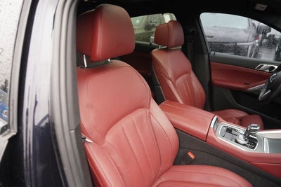 2021 BMW X6 M50i