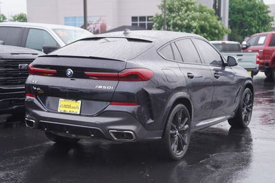 2021 BMW X6 M50i