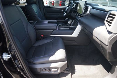 2024 Toyota Sequoia Platinum