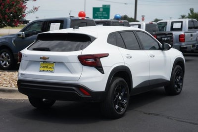 2025 Chevrolet Trax LS