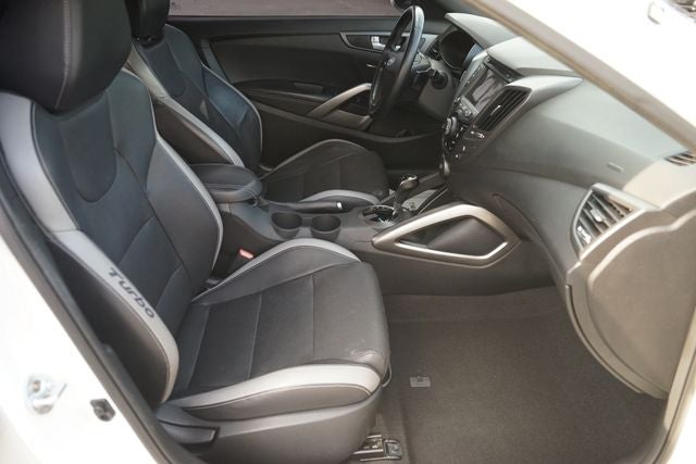2016 Hyundai Veloster Turbo