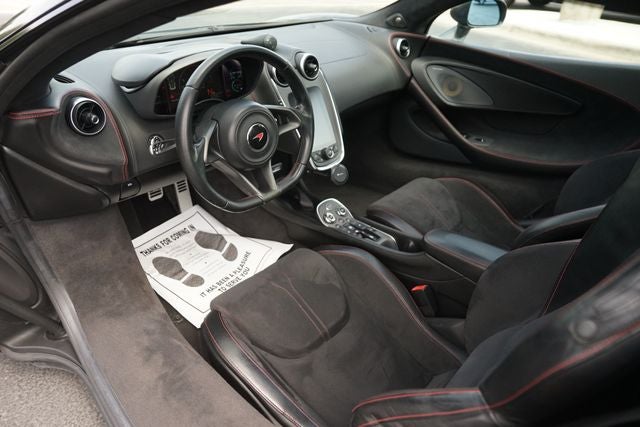 2017 McLaren 570GT Base