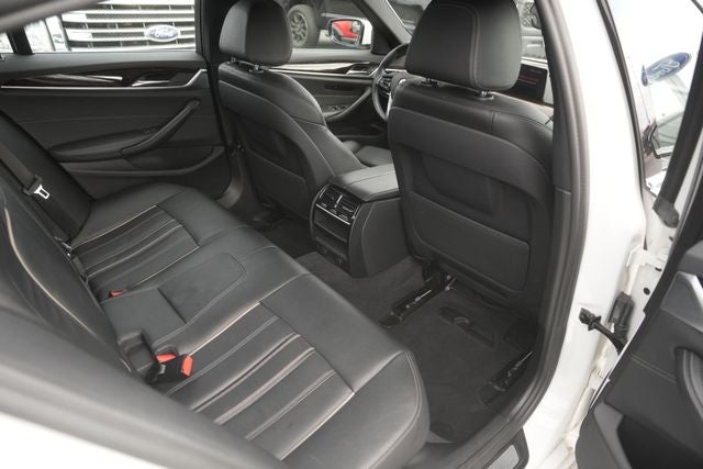 2017 BMW 5 Series 540i