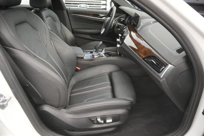 2017 BMW 5 Series 540i