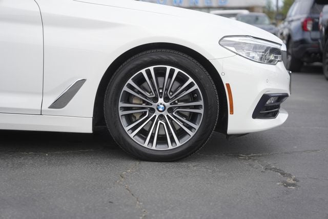 2017 BMW 5 Series 540i