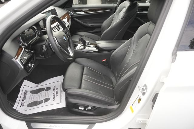 2017 BMW 5 Series 540i