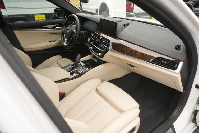 2020 BMW 5 Series 530i