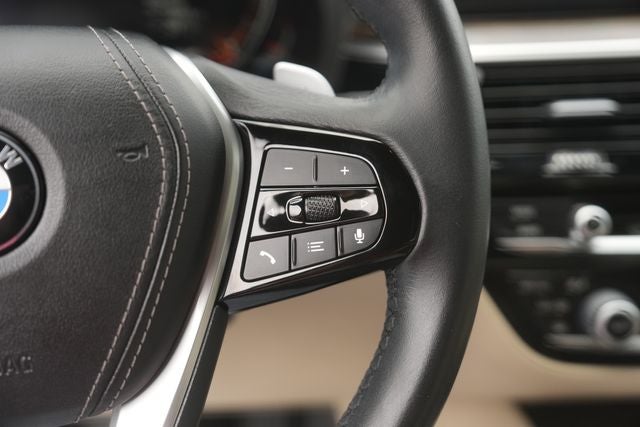 2020 BMW 5 Series 530i