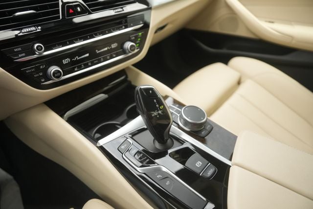 2020 BMW 5 Series 530i