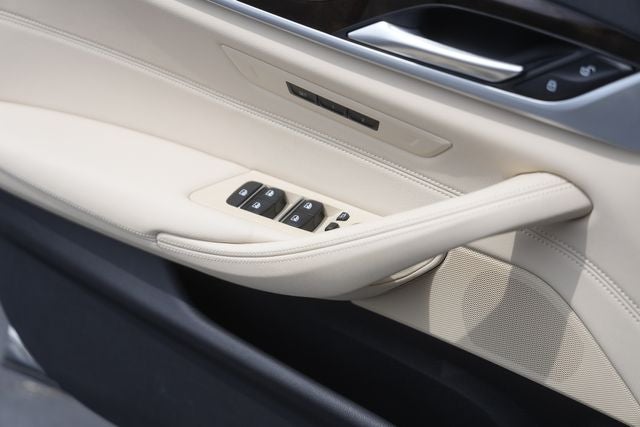 2020 BMW 5 Series 530i