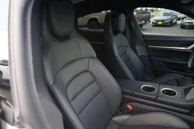 2022 Porsche Taycan Base