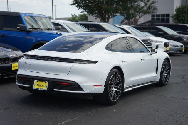 2022 Porsche Taycan Base