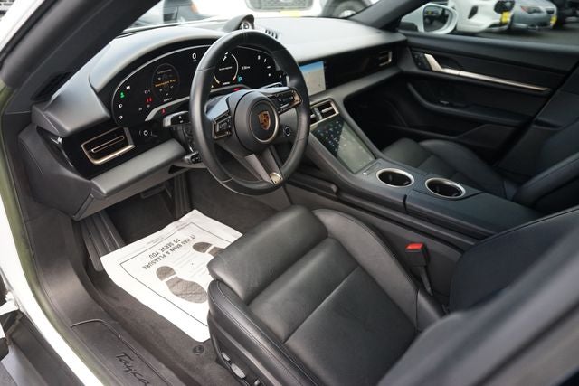 2022 Porsche Taycan Base