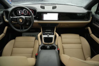 2025 Porsche Cayenne Base