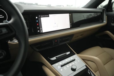 2025 Porsche Cayenne Base