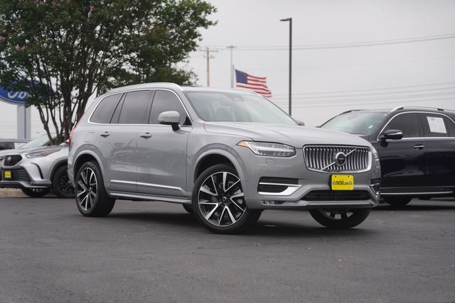 2025 Volvo XC90 B6 Plus 6-Seater