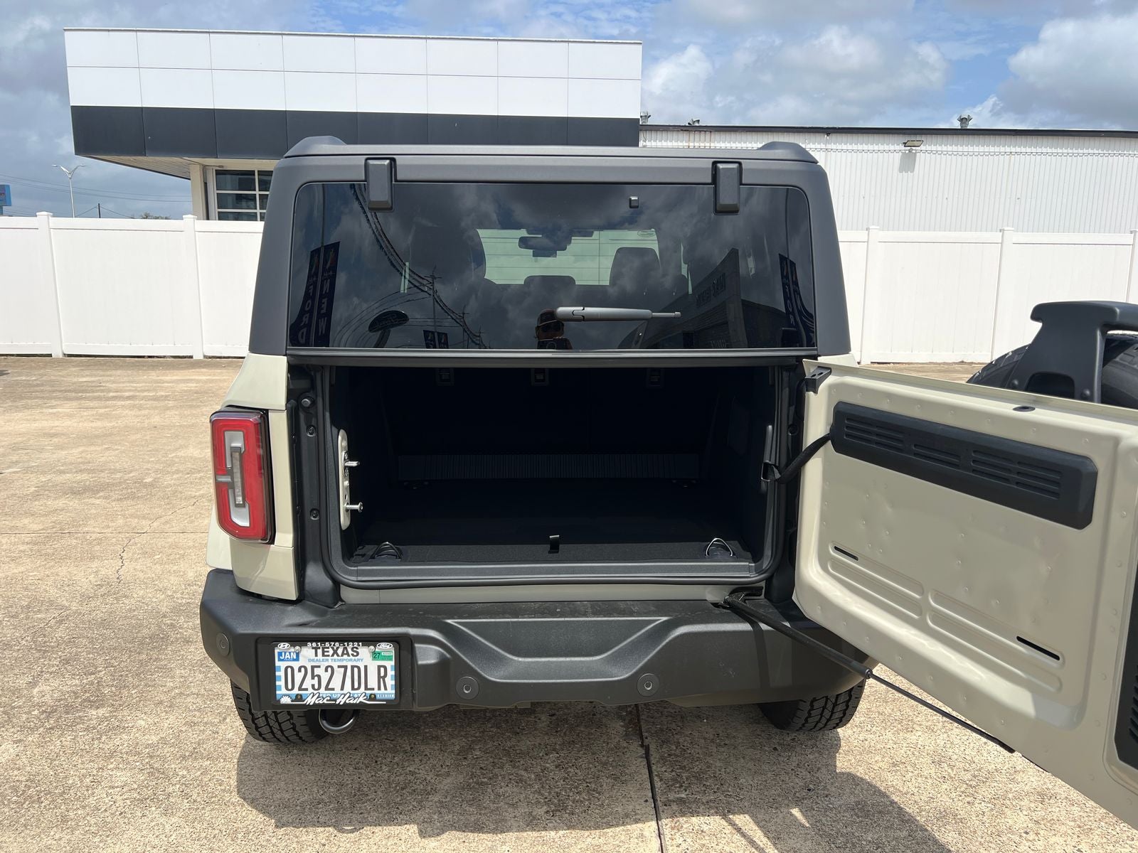 2026 Ford Bronco Outer Banks®