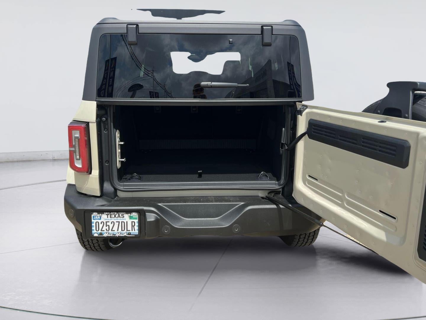 2026 Ford Bronco Outer Banks®