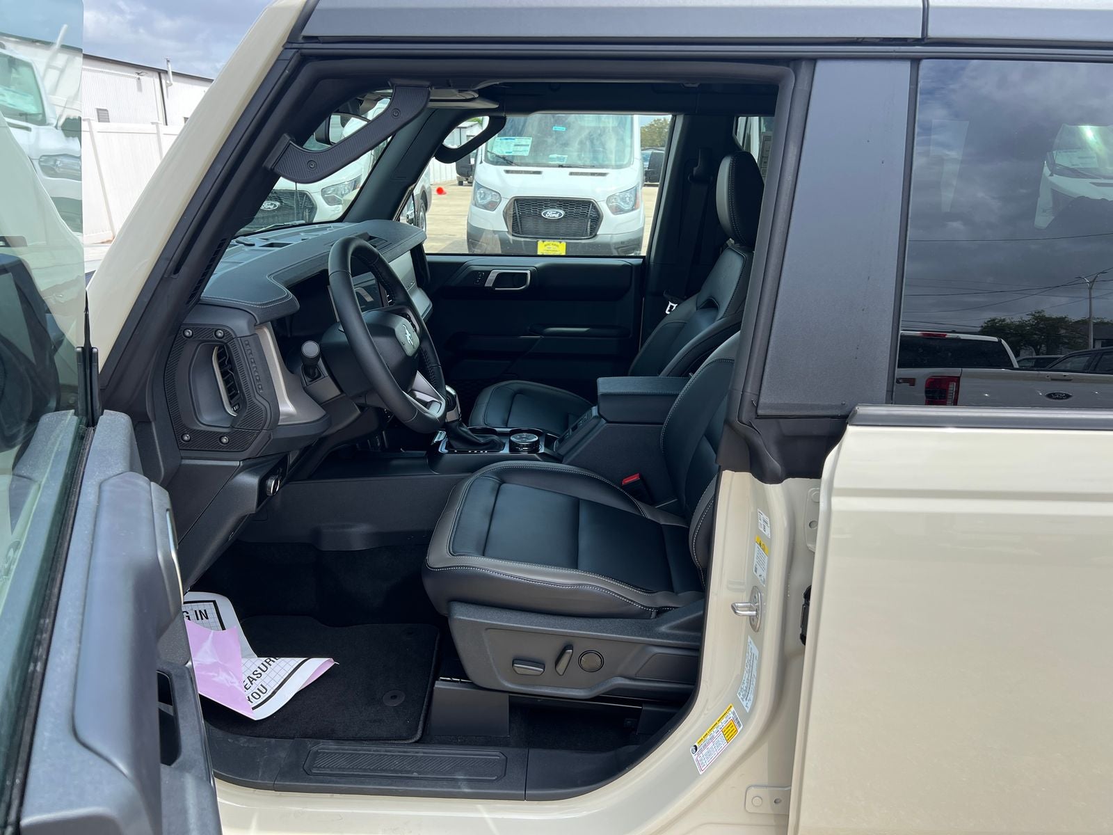 2026 Ford Bronco Outer Banks®