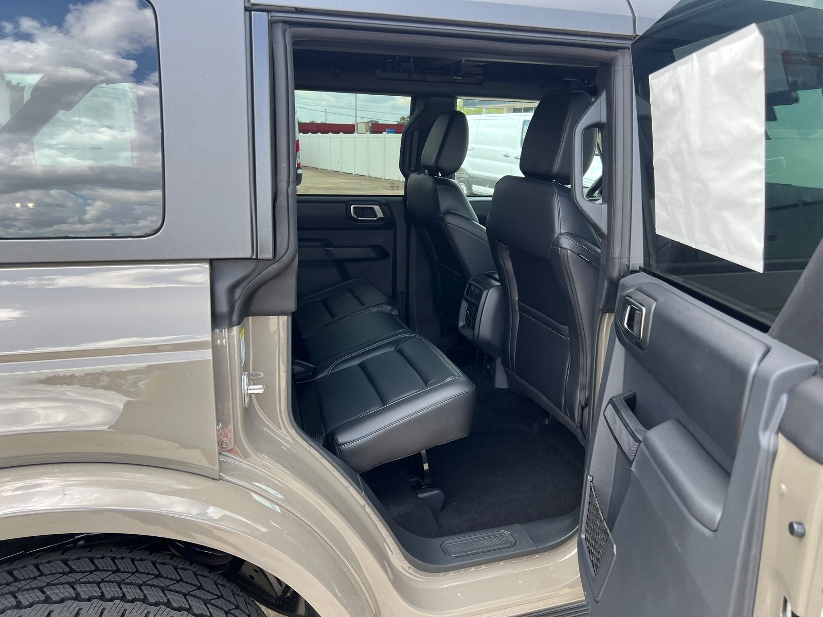 2026 Ford Bronco Outer Banks®