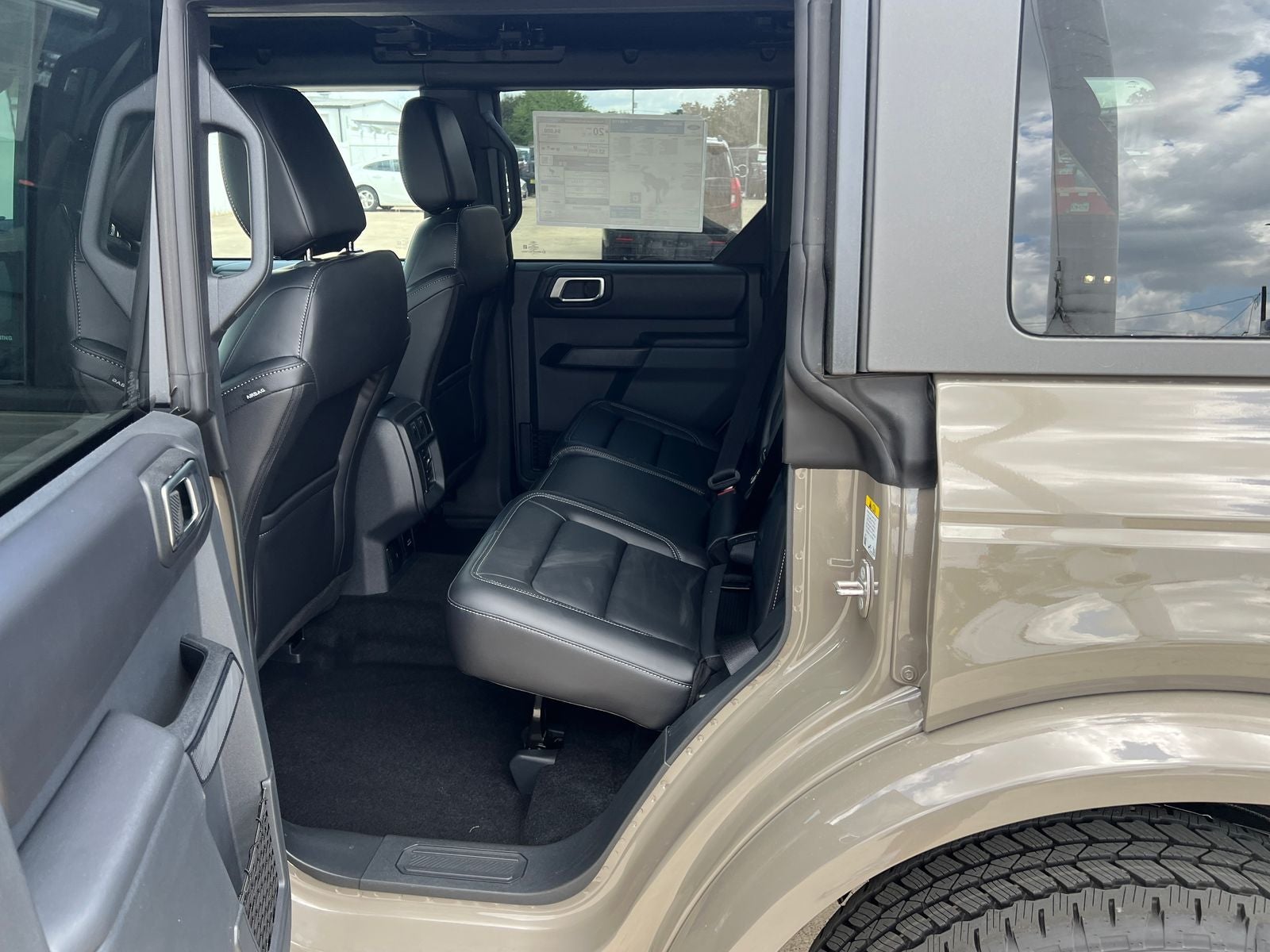 2026 Ford Bronco Outer Banks®