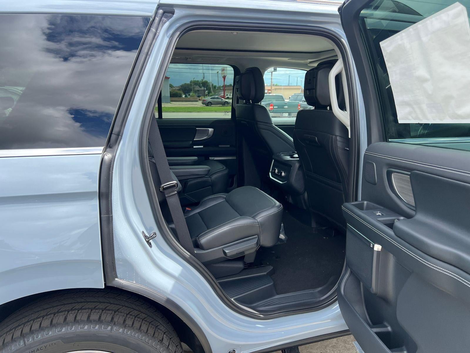 2026 Ford Expedition Platinum®