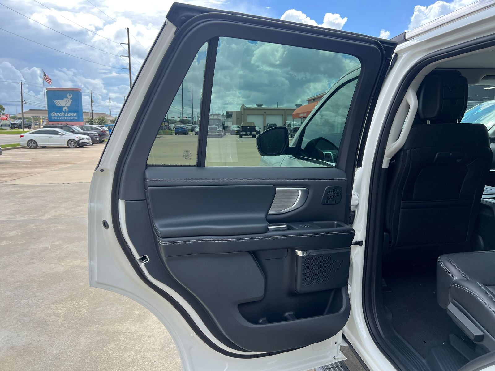 2026 Ford Expedition Platinum®
