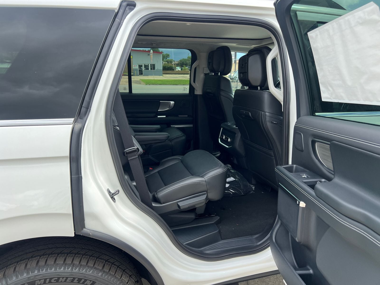 2026 Ford Expedition Platinum®
