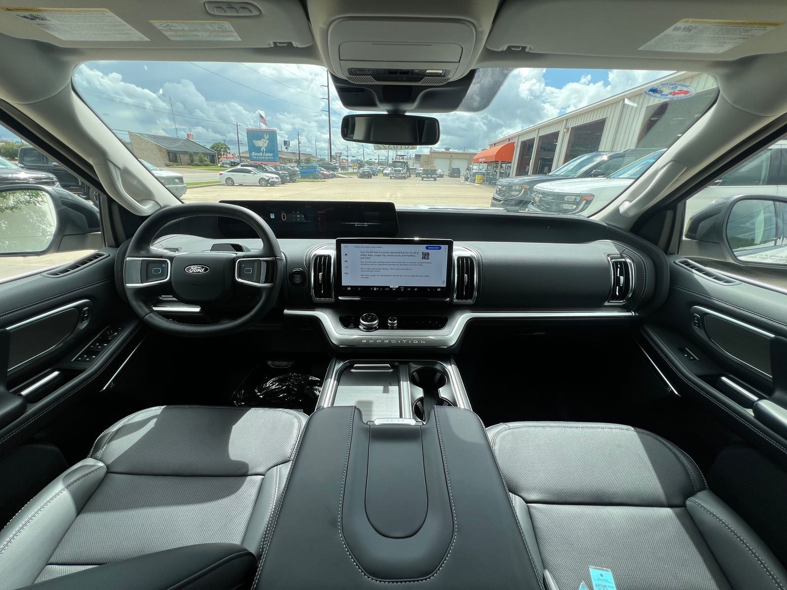 2026 Ford Expedition Platinum®