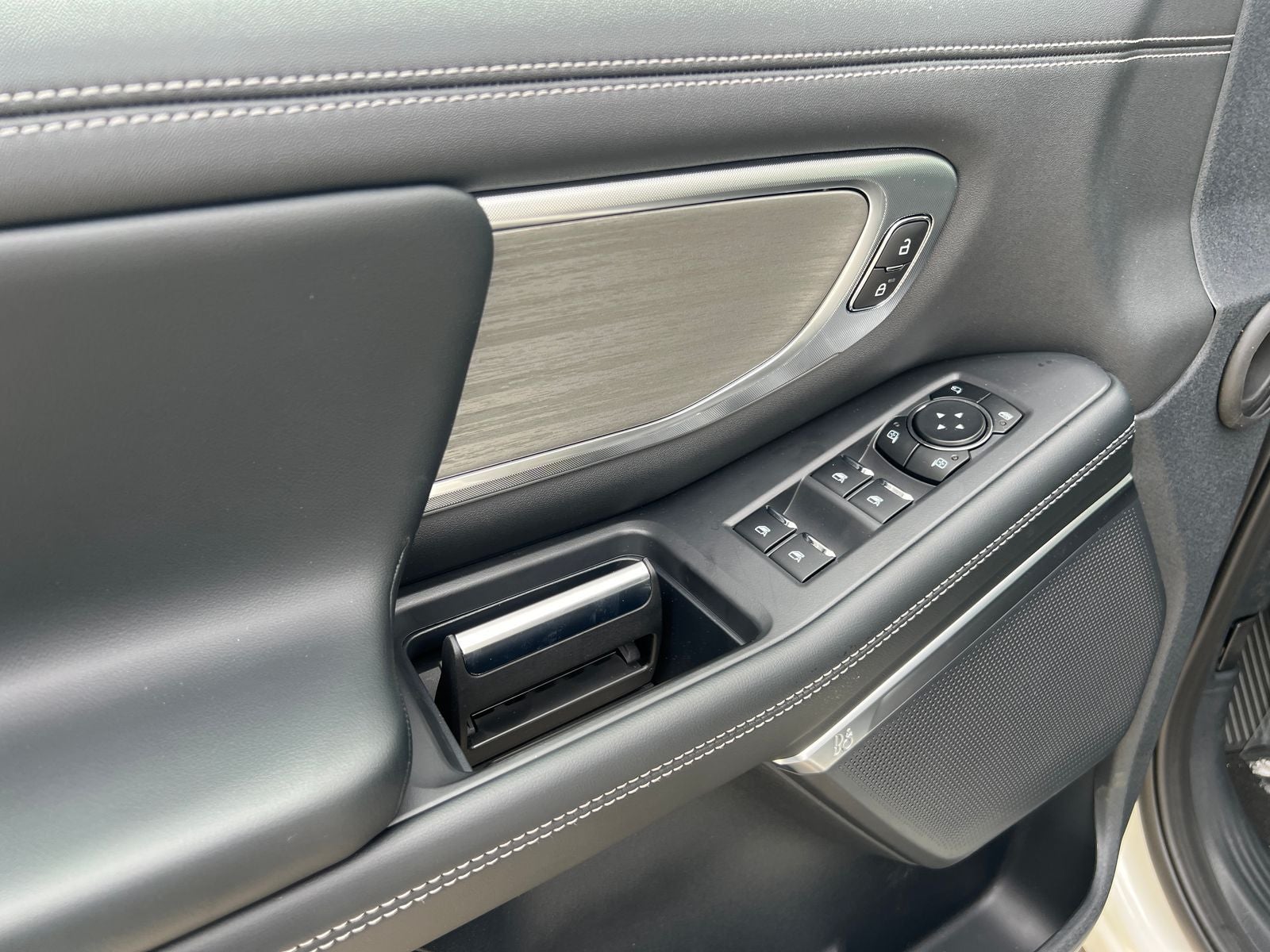 2026 Ford Expedition Platinum®