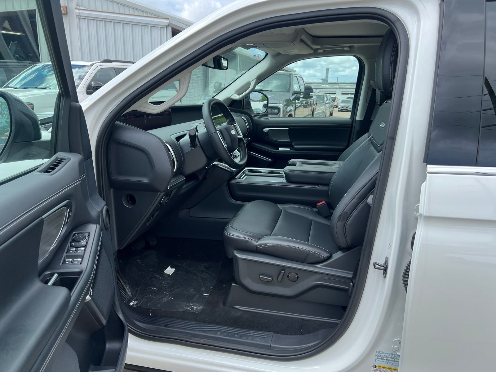 2026 Ford Expedition Platinum®