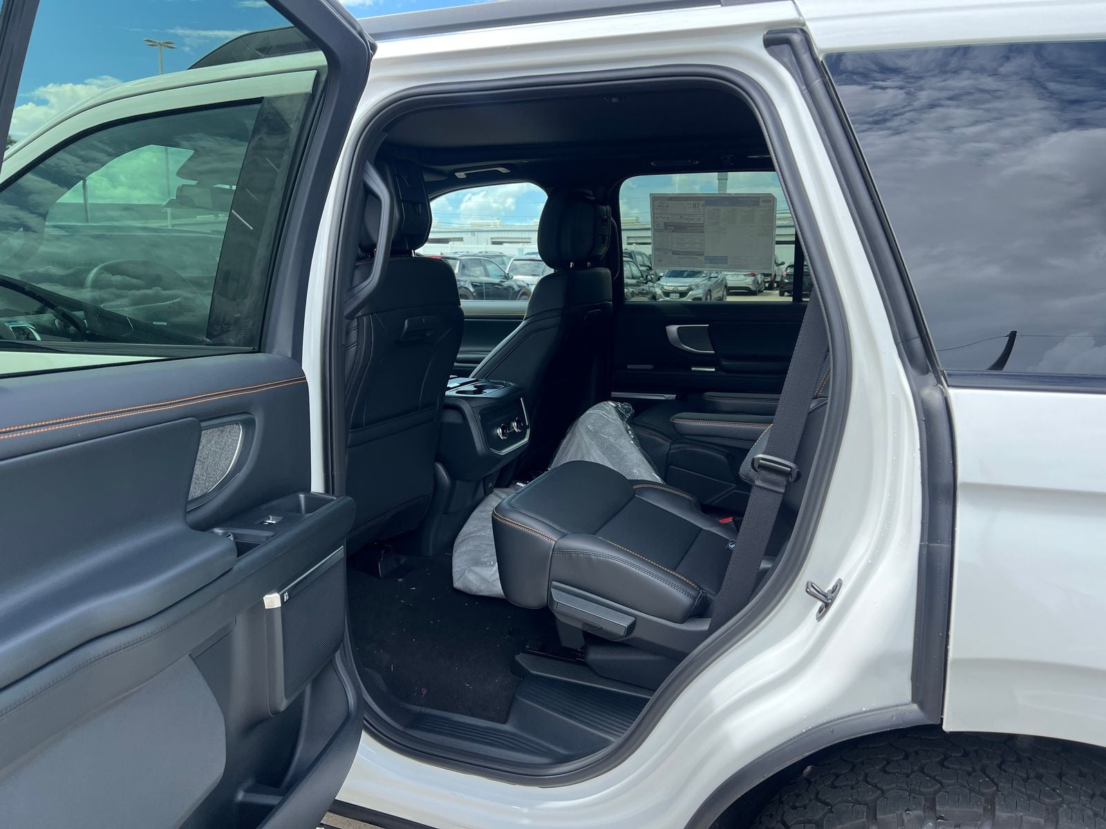 2026 Ford Expedition Tremor®