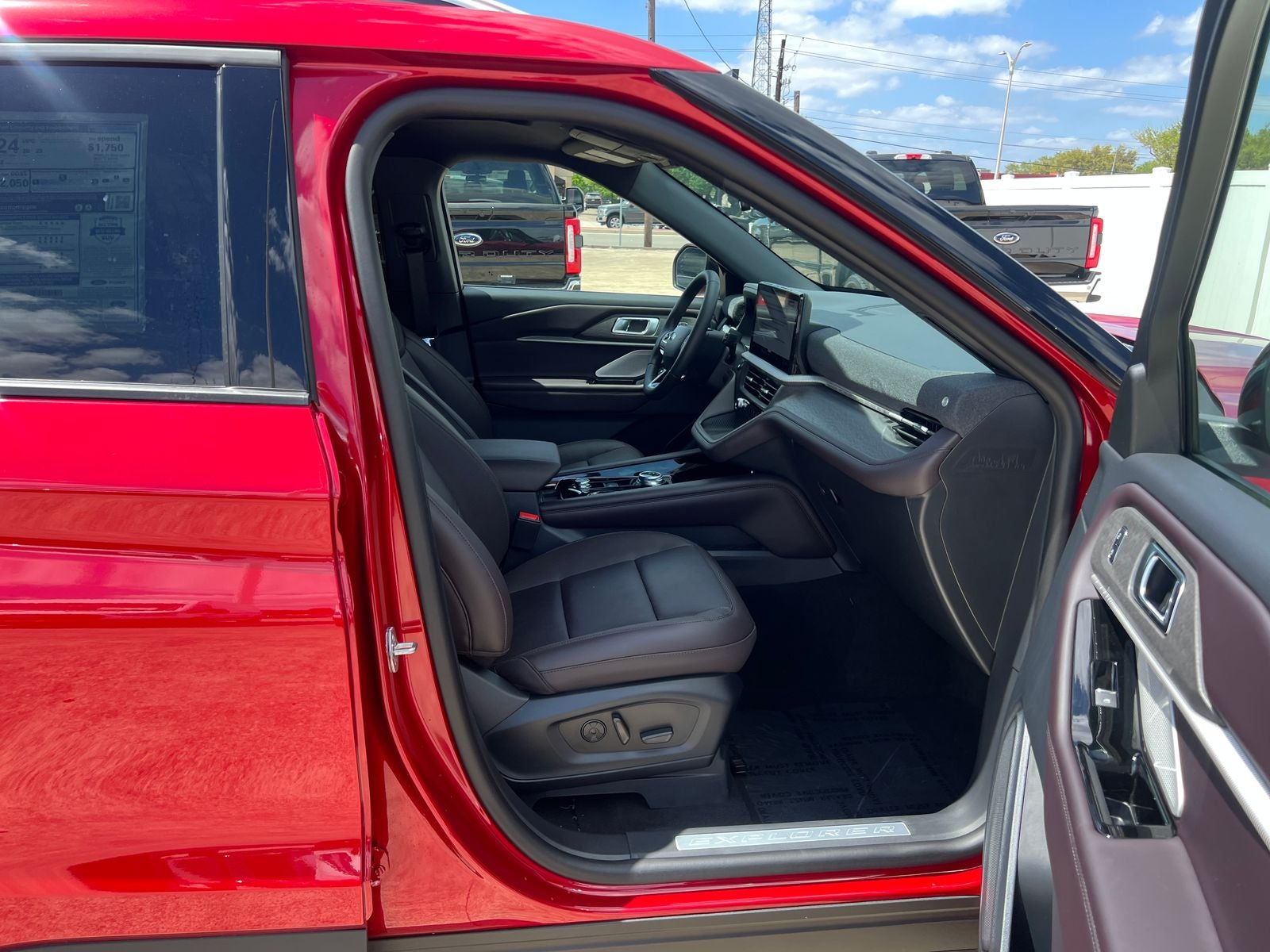 2026 Ford Explorer Platinum™