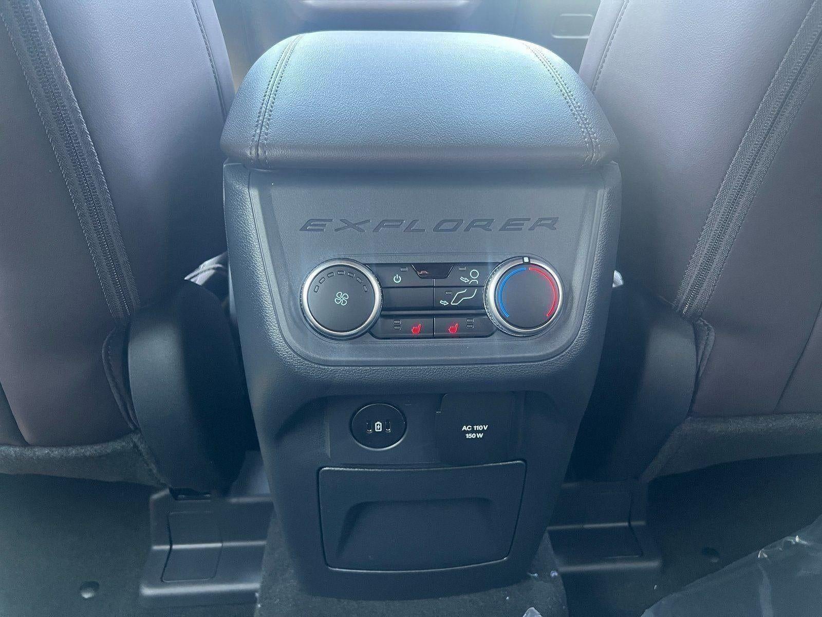 2026 Ford Explorer Platinum™