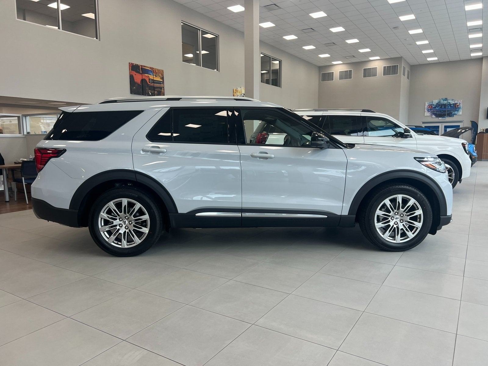2026 Ford Explorer Platinum™