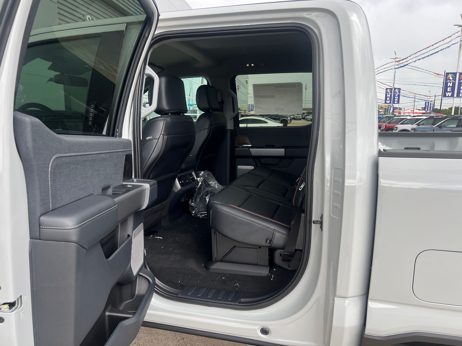2026 Ford Super Duty F-250® Lariat®