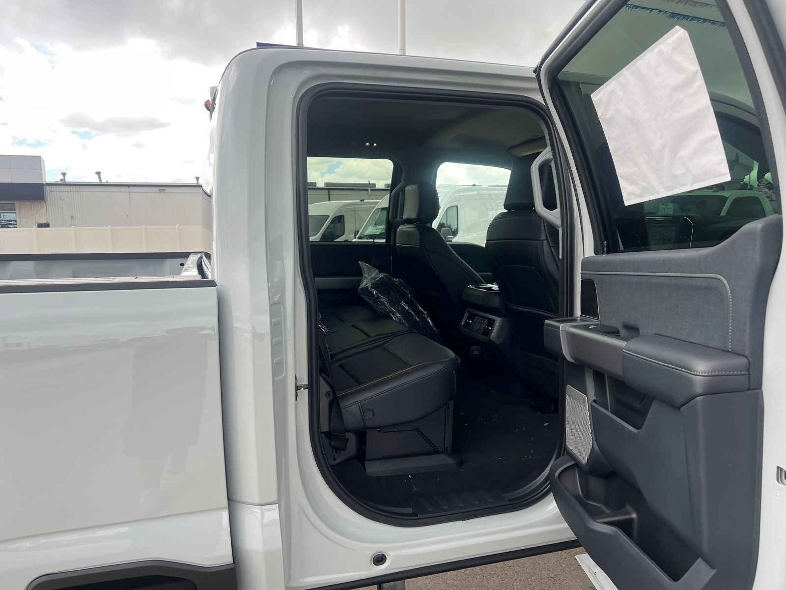 2026 Ford Super Duty F-250® Lariat®