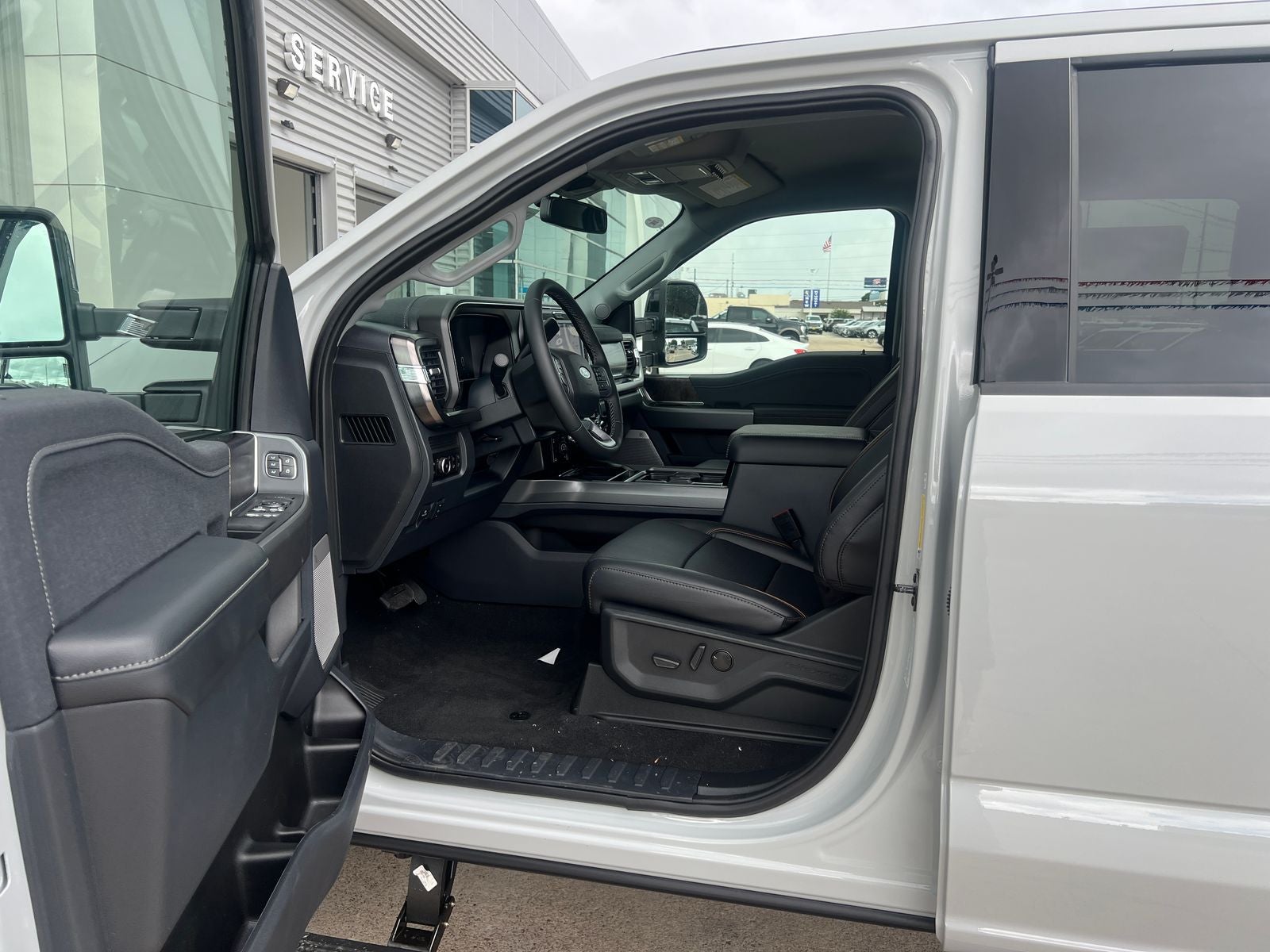 2026 Ford Super Duty F-250® Lariat®