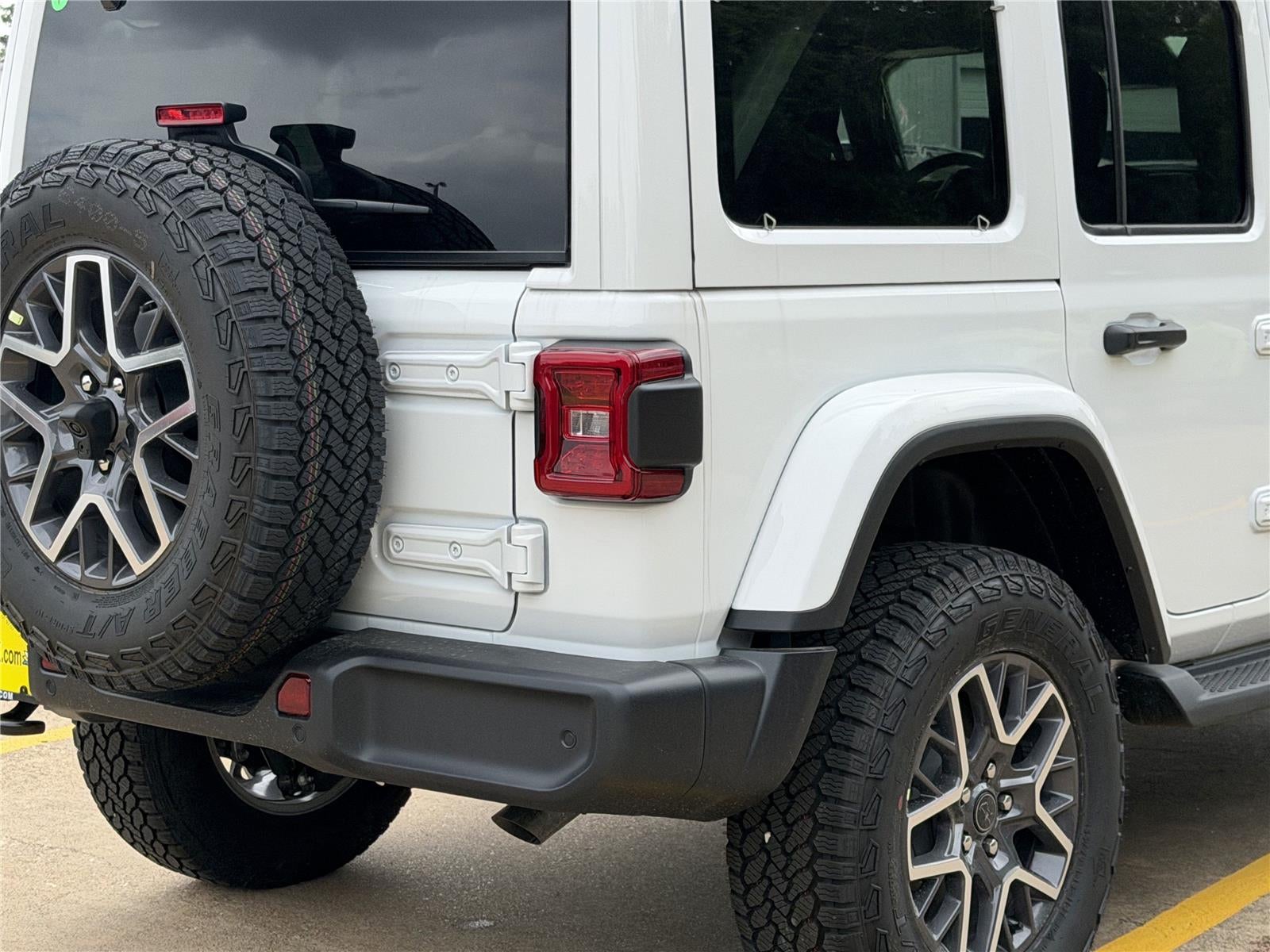 2026 Jeep Wrangler WRANGLER 4-DOOR SAHARA