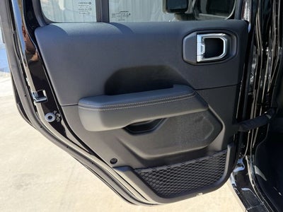 2025 Jeep Wrangler WRANGLER 4-DOOR SAHARA
