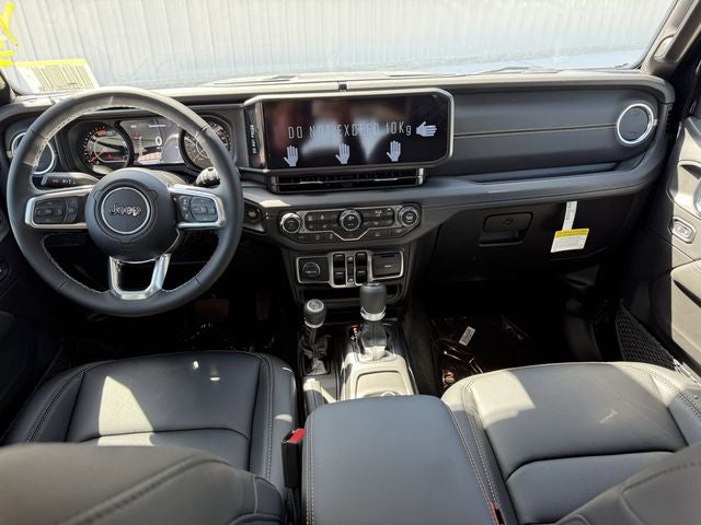 2025 Jeep Wrangler WRANGLER 4-DOOR SAHARA